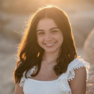 Meet your Posher, Milena